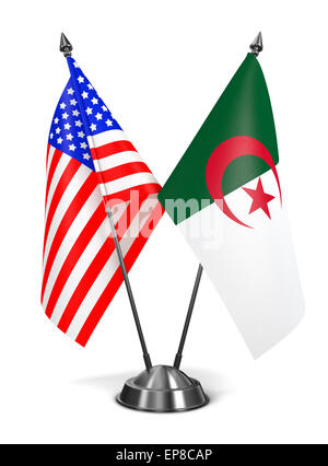 USA e Algeria - Bandiere in miniatura isolati su sfondo bianco. Foto Stock