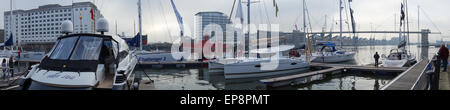 Galleggianti nel Dock, Londra Boat Show, Excel, London Foto Stock