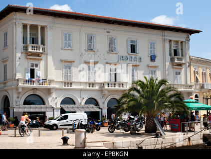 Porec,Croazia - Agosto 04, 2014, Hotel Jadran su via Obala marsala Tita Porec, in Croazia Foto Stock