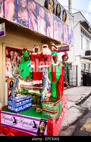 Natale galleggiante, St. Mary's Street, Saint John's, Antigua Foto Stock