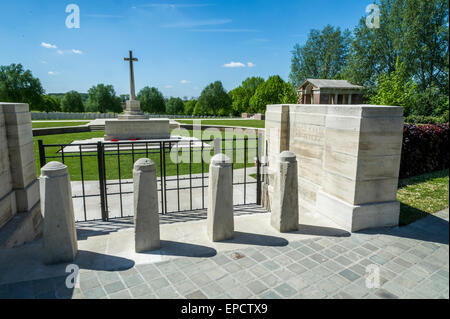 Hooge cratere cimitero militare Foto Stock