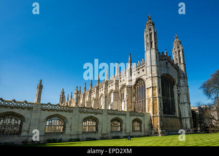 La parte anteriore del King's College, tra cui la famosa cappella. King è uno dei College di Cambridge University. Foto Stock