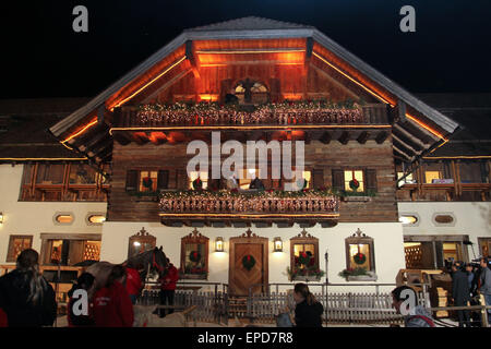 Festosa apertura del mercatino di Natale a Gut Aiderbichl,Austria dotate: atmosfera dove: Monaco di Baviera, Germania Quando: 12 Nov 2014 Credit: Franco Gulotta/WENN.com Foto Stock