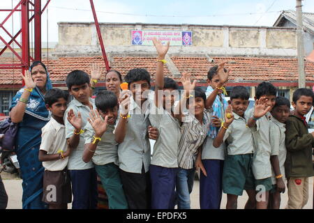 Il tempio e il pellegrinaggio precinct di Chamundi Hill, Mysore. Foto Stock