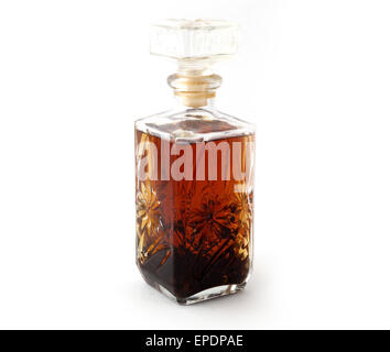 Decanter in vetro di brandy isolato su bianco Foto Stock