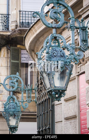 Luce al di fuori Opera House Foto Stock