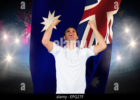 Immagine composita del tifo appassionato di calcio in bianco Foto Stock