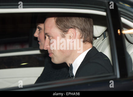 Royal Variety Performance tenutasi al Teatro Palladium - Arrivi con: Catherine,la Duchessa di Cambridge,il principe William,il Duca di Cambridge dove: Londra, Regno Unito quando: 13 Nov 2014 Credit: Daniel Deme/WENN.com Foto Stock