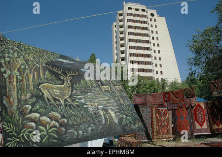 Yerevan, Armenia: Vernissage Market Foto Stock