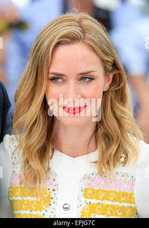 Cannes, Francia. 19 Maggio, 2015. Emily Blunt attrice Sicario, Photocall 68 Th Cannes Film Festival Cannes, Francia 19 maggio 2015 Dit78722 Credito: Allstar Picture Library/Alamy Live News Foto Stock