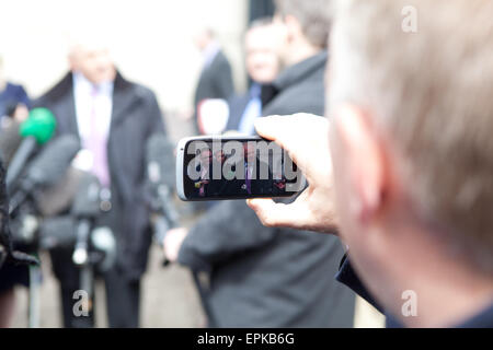 Tribunali Laganside, Belfast, Regno Unito. 19 Maggio, 2015. Un tiro di foto di Michael Wardlow dalla Commissione Uguaglianza che ha preso un caso contro Ashers panetteria che si è rifiutato di preparare una torta con la motivazione del loro credo religioso. Credito: Bonzo Alamy/Live News Foto Stock