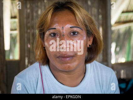 Panama e isole San Blas, Mamitupu, Gay Kuna uomo indigeni Foto Stock