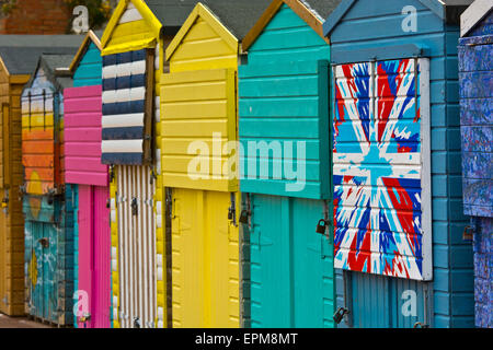 Unione artistica jack flag dipinta su beach hut Foto Stock