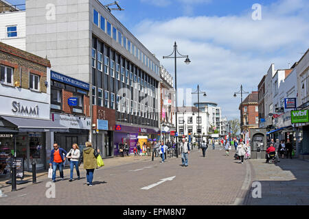 Area pedonale South Street a Romford centro strada principale dello shopping di East London Inghilterra England Regno Unito in precedenza in Essex Foto Stock