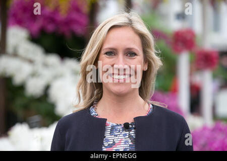 Sophie Raworth,TV newscaster e giornalista della RHS Chelsea Flower Show 2015 Foto Stock