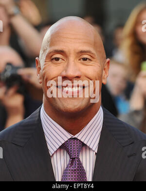 Londra, UK, UK. 21 Maggio, 2015. Dwayne Johnson assiste la UK film premiere di ''Sun Andreas' di Odeon Leciester Square. © Ferdaus Shamim/ZUMA filo/Alamy Live News Foto Stock