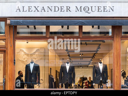 Alexander Mcqueen in Savile Row London Regno Unito Foto Stock