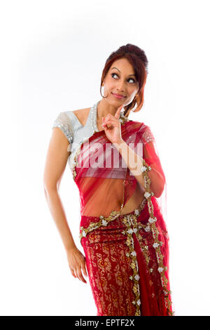 Adulto donna indiana in studio isolato su sfondo bianco Foto Stock