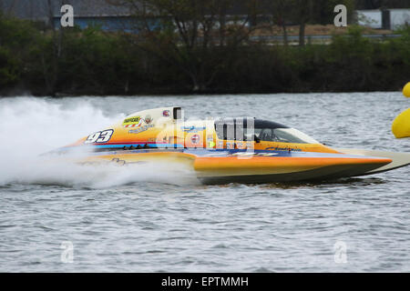 2015 APBA, American Power Boat Association, Regione 6, testare e ottimizzare il giorno al Lago Eastwood, Dayton, Ohio, Stati Uniti d'America. Barca GP93. Foto Stock