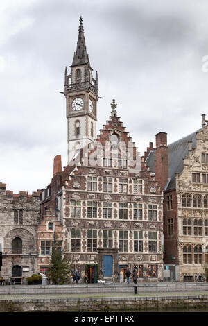 Torre dell orologio in una città di Gand, Belgio Foto Stock