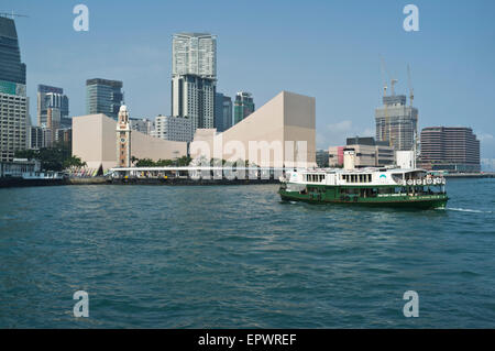 Dh Star Ferry Victoria Harbour HONG KONG Star Ferry porto di Hong Kong Kowloon Waterfront Tsim Sha Tsui Foto Stock