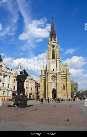 Piazza principale di Novi Sad in una giornata di sole Foto Stock