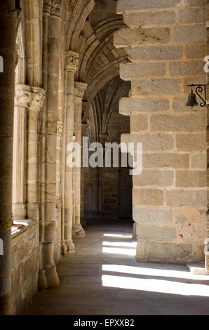 Chiostro della Catedral de Santa Maria di Plasencia, Caceres, Extremadura. Spagna Foto Stock