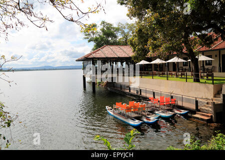 Lake House Hotel, Polonnaruwa District, Nord provincia centrale, Sri Lanka, Asia Foto Stock
