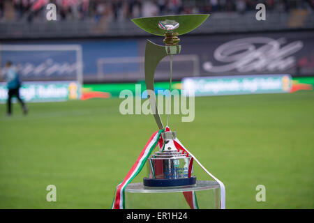 Carpi, Italia. 22 Maggio, 2015. Serie B Trofeo Calcetto : Italiano 'Serie B' match tra Carpi FC 0-0 Catania allo Stadio Sandro Cabassi di Carpi, Italia . © Maurizio Borsari/AFLO/Alamy Live News Foto Stock