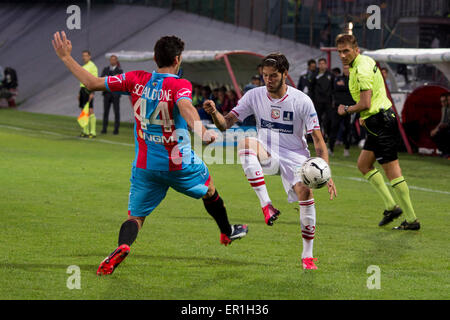 Carpi, Italia. 22 Maggio, 2015. Alberto Torelli (Carpi) Calcio/Calcetto : Italiano 'Serie B' match tra Carpi FC 0-0 Catania allo Stadio Sandro Cabassi di Carpi, Italia . © Maurizio Borsari/AFLO/Alamy Live News Foto Stock