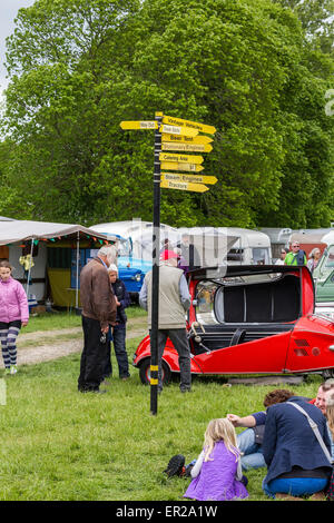 Lamporthall, UK. 25 Maggio, 2015. Lunedì festivo. Lamporthall. Festival della vita di campagna del Northamptonshire. Pur essendo un giorno nuvoloso c'era un sacco di visitatori godendo l'evento. Foto Stock