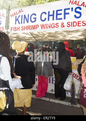 Halal Soul food concessione alla danza in Africa Festival in Fort Greene Sezione di Brooklyn a New York, 2015. Foto Stock