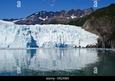 Aialik glacier, ghiacciaio di marea, il Parco nazionale di Kenai Fjords, Alaska Foto Stock