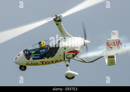 Il RotorSport Calidus è un tandem tedesco due-sede di autogiro modificato nel Regno Unito. Volato da Peter Davies del giroscopio Visualizza aria Foto Stock