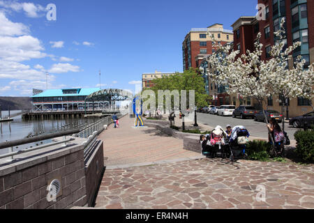 Downtown waterfront district Yonkers New York Foto Stock