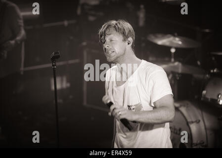 Switchfoot giocando il liquido Camere Edimburgo 2015 Jon foreman Foto Stock