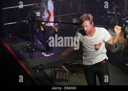 Switchfoot giocando il liquido Camere Edimburgo 2015 Jon foreman Foto Stock