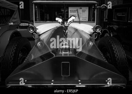 Egli spirito di ecstasy è l'ornamento del cofano sul Rolls-Royce Phantom I, 1927. Foto Stock