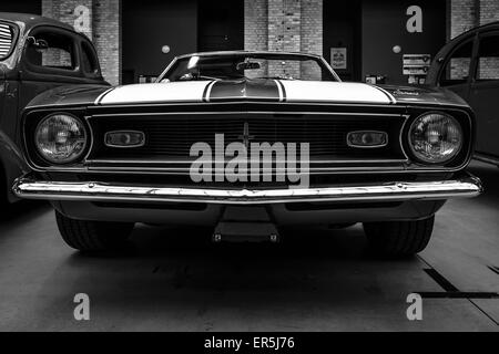 Pony auto Chevrolet Camaro SS (prima generazione) convertibile, 1968 Foto Stock