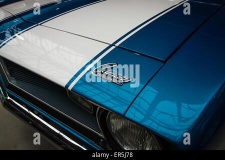 Frammento di La Chevrolet Camaro SS (prima generazione) convertibile, 1968. Foto Stock