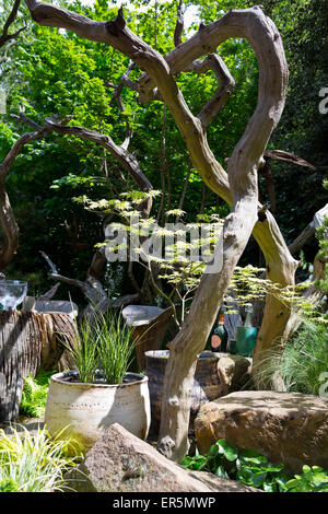 Scultore Giardino Picnic da camminatore di vivai, medaglia d'oro e migliore giardino artigianale del vincitore al RHS Chelsea Flower Show 2015 Foto Stock