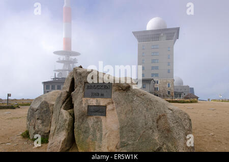 Trasmettitore sul Brocken vertice, Harz, Sassonia-Anhalt, Germania, Europa Foto Stock