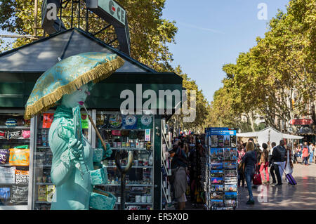 Artista di strada a Las Ramblas, Barcelona, Spagna Foto Stock