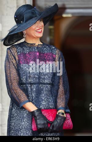 Ottawa, 27-05-2015 HM Regina Maxima visitando Rideau Hall e Gate Ridfeau 1° giorno dei 3 giorni allo Stato visita da HM Willem-Alexander re e regina HM Maxima in Canada. Essi sono invitati dai loro Eccellenze David Johnston, Governatore generale del Canada e sua moglie Sharon Johnston RPE/Albert Nieboer/Paesi Bassi OUT/ Francese fuori - nessun filo SERVICE - Foto Stock