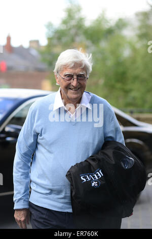 Sir Michael Morbo di Parkinson arrivando a "Una serata con Sir Michael Morbo di Parkinson' La Civic, Barnsley, Regno Unito. Immagine: Scott Bairstow/Alamy Foto Stock