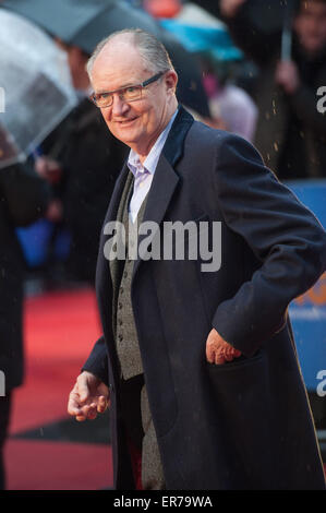 Prima mondiale di "Paddington" tenutasi presso l' Odeon - Arrivi con: Jim Broadbent dove: Londra, Regno Unito quando: 23 Nov 2014 Credit: Daniel Deme/WENN.com Foto Stock