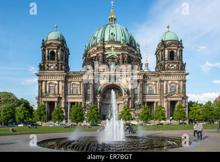 Cattedrale di Berlino (Berliner Dom) sull isola dei musei nel quartiere Mitte della capitale tedesca Foto Stock