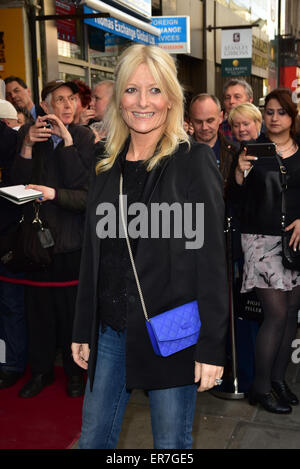 Londra, UK, 28 Maggio 2015 : Gaby Roslin arriva al proprio Jim Dale premere la notte a Vaudeville Theatre, Strand, Londra. Foto di credito: Vedere Li/Alamy Live News Foto Stock