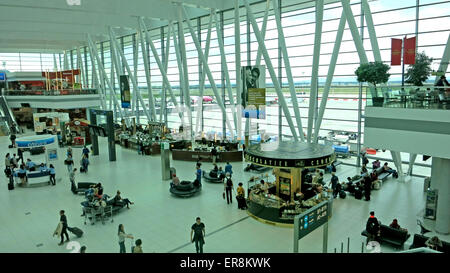 Interno di Ferenc Listz international Aeroporto Budapest Ungheria Foto Stock