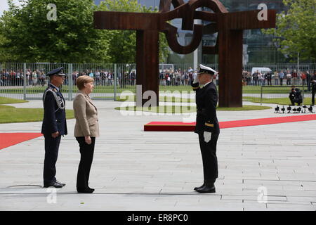 Berlino, Germania. 29 Maggio, 2015. Primo Ministro britannico David Cameron per la visita ufficiale in Germania. Credito: Jakob Ratz/Pacific Press/Alamy Live News Foto Stock